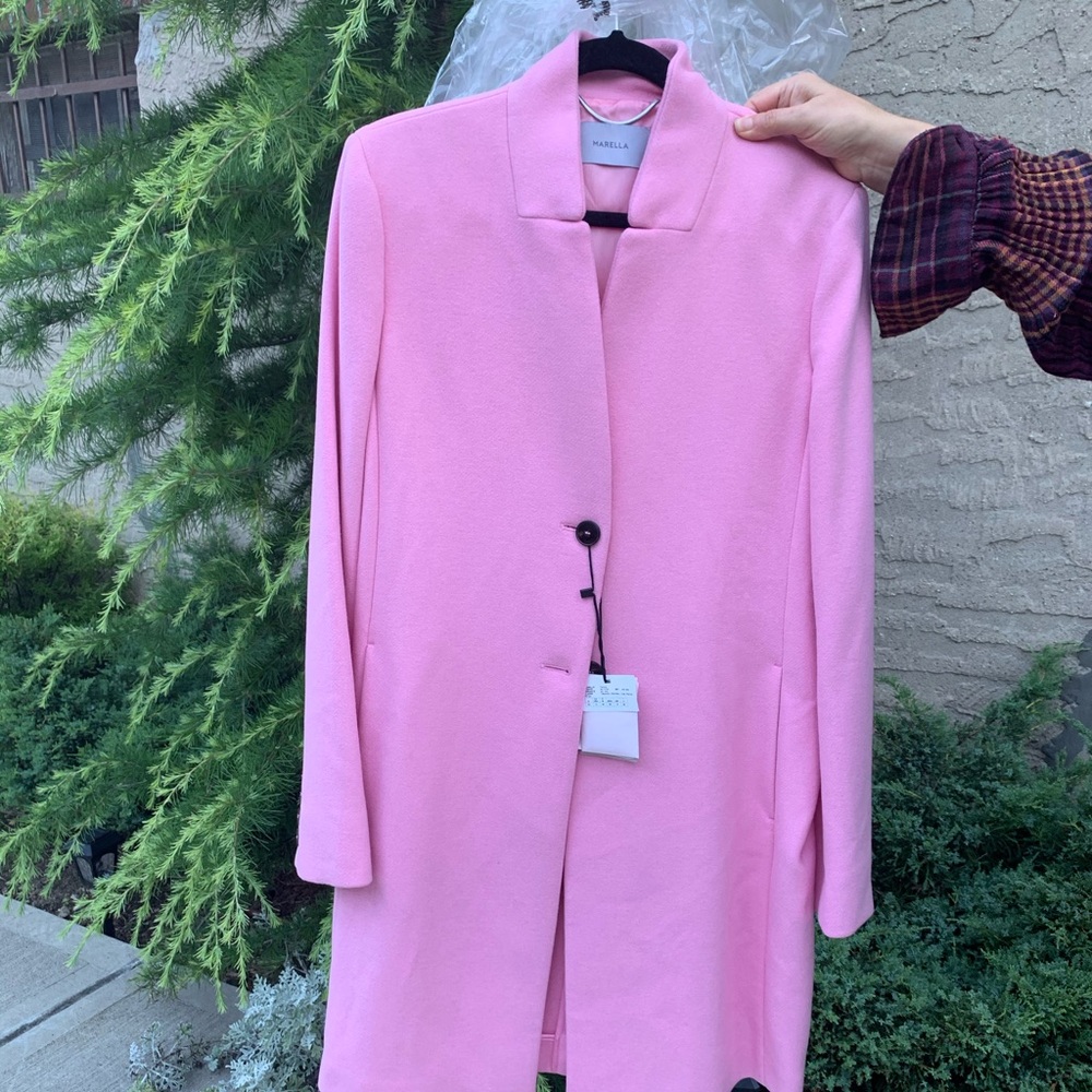 Basic Coat - Picture 3 of 7